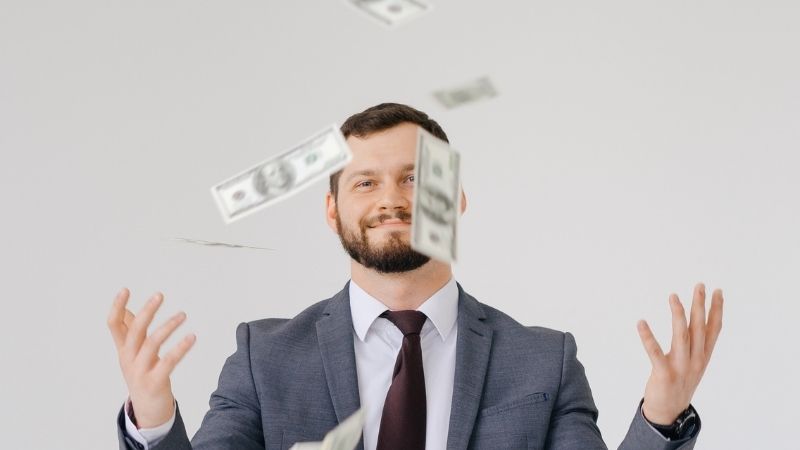 Mơ Thấy Bị Cướp Tiền