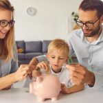 Mơ Thấy Cho Tiền Người Khác