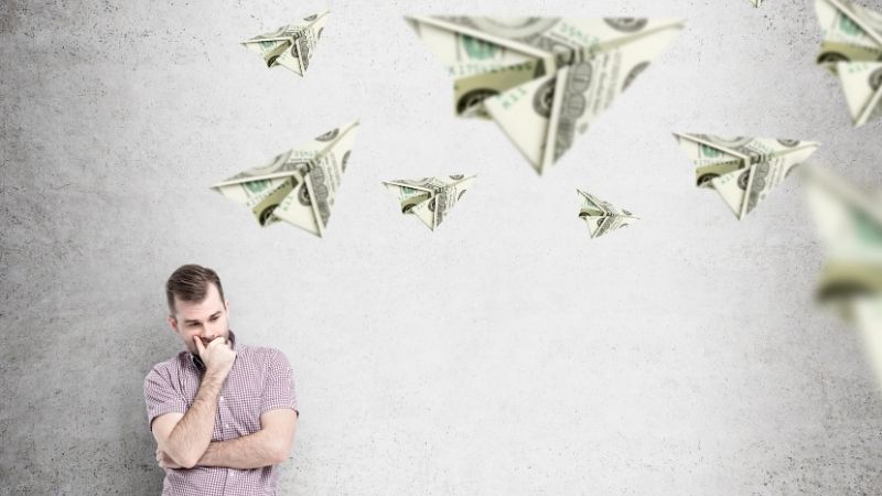 Mơ Thấy Nhận Tiền Từ Người Yêu