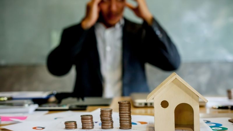 Mơ Thấy Tiền Dưới Nước