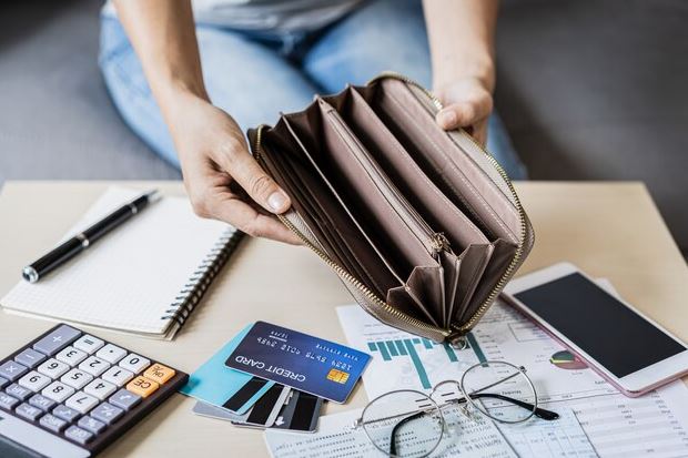 Lựa chọn thời điểm thay ví tiền để đón tài lộc